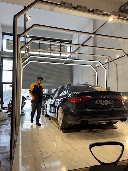 GON GON GARAGE premium
